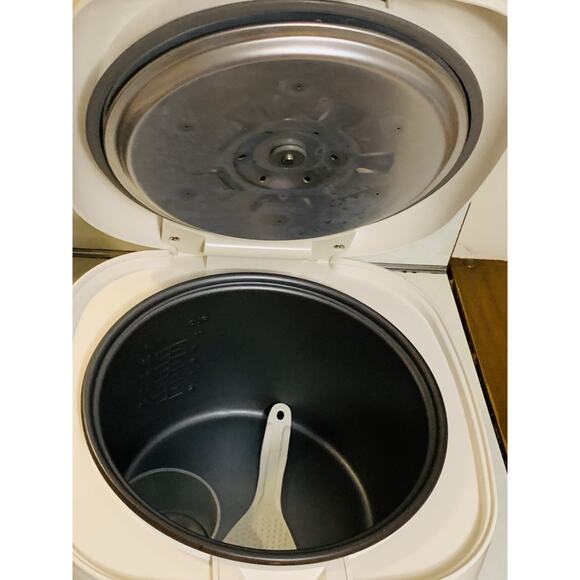 Salton Nutritionist Automatic 10 Cup Rice Cooker Cup Model RA10NR Tested - Picture 5 of 12